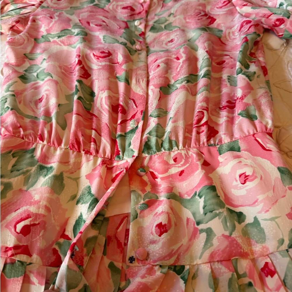 Vintage Maggy London Pink Floral Cloth Button 100% Silk Pleated Drop Waist Dress